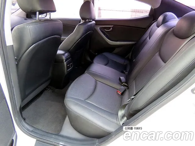 Hyundai Elantra 2014 thumb 2