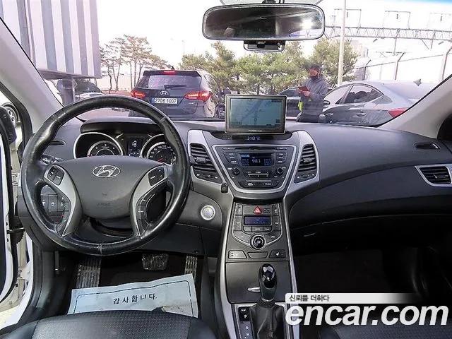 Hyundai Elantra 2014 thumb 4