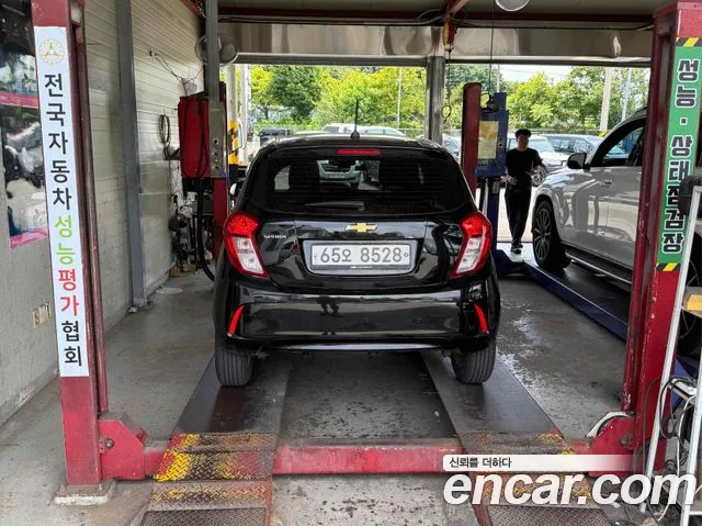 Chevrolet Spark 2019 thumb 2