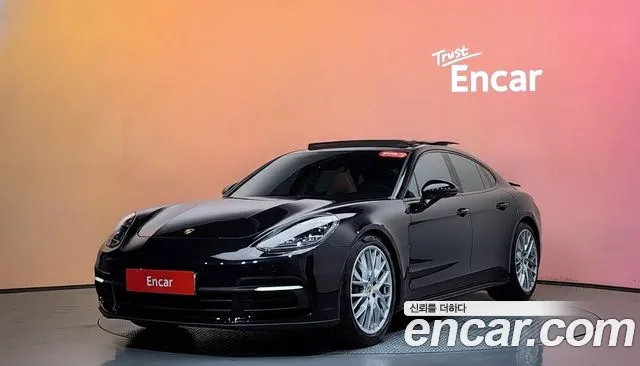 Porsche Panamera 2018 thumb 11