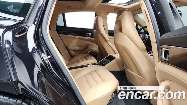 Porsche Panamera 2018 thumb 7