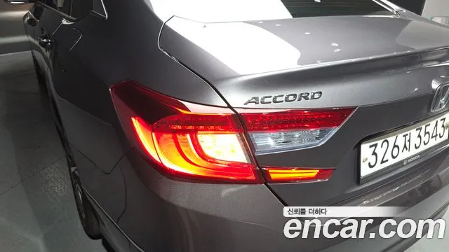 Honda Accord 2019 thumb 11