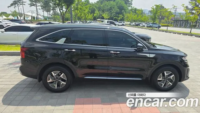 Kia Sorento 2022 thumb 2