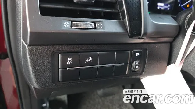 KGM Rexton Sports 2021 thumb 10