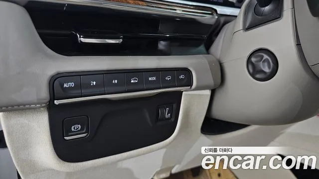 Cadillac Escalade 2023 thumb 3