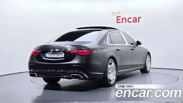 Mercedes-Benz S-Class 2022 thumb 3