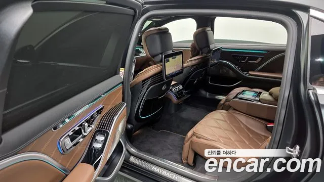 Mercedes-Benz S-Class 2022 thumb 2