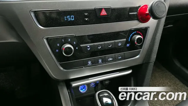 Hyundai LF 2016 thumb 8