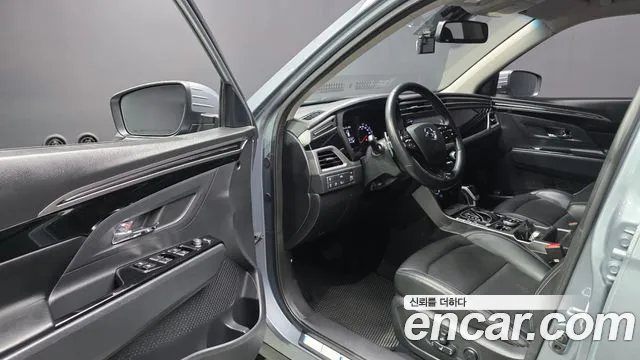 KGM Korando 2019 thumb 10