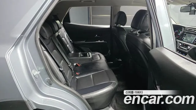KGM Korando 2019 thumb 12
