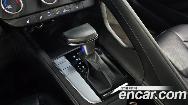 Hyundai Elantra 2022 thumb 5
