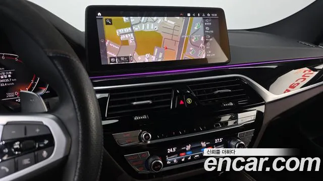 BMW 6 серии Gran Turismo 2023 thumb 8