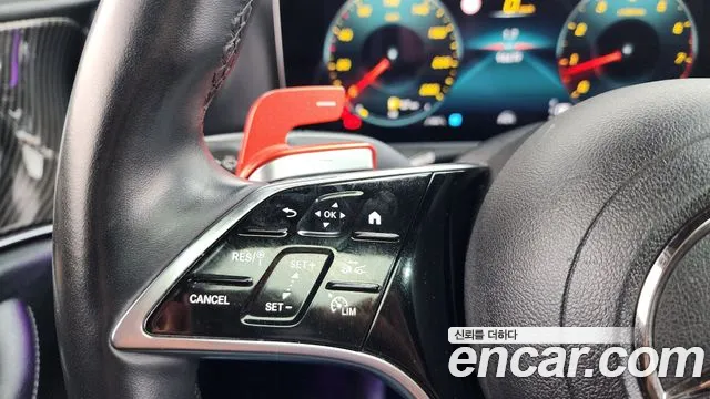 Mercedes-Benz E-Class 2021 thumb 11