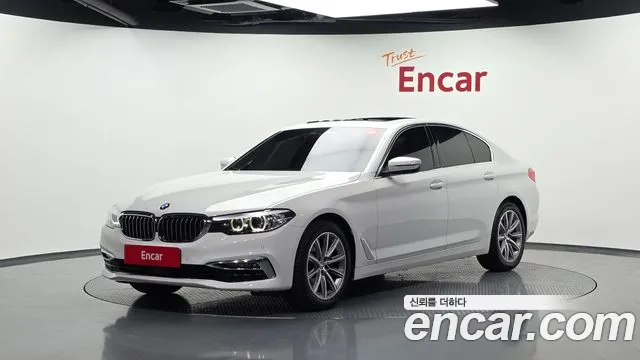 BMW 5 серии 2019 thumb 4