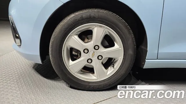 Chevrolet Spark 2016 thumb 5