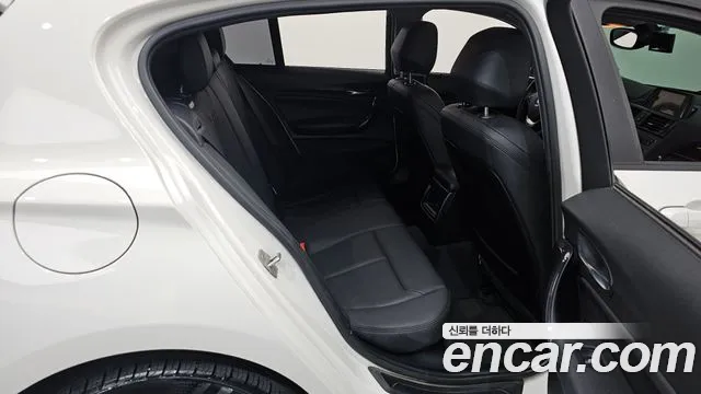 BMW 1 серии 2015 thumb 12