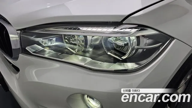 BMW X6 2018 thumb 12