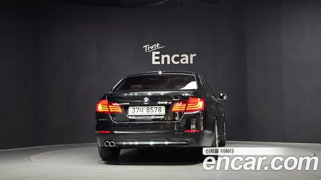 BMW 5 серии 2013 thumb 3