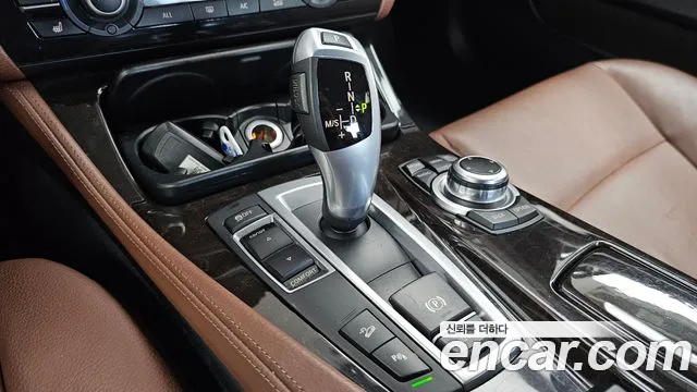 BMW 5 серии 2013 thumb 5