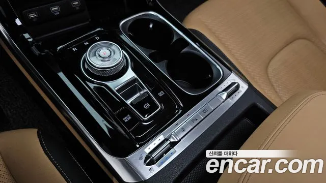 Kia Carnival 2022 thumb 6
