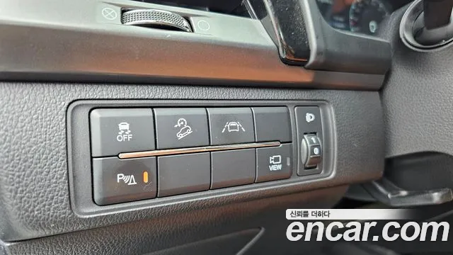 KGM Rexton 2022 thumb 6