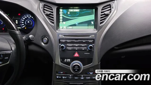 Hyundai Grandeur 2016 thumb 3
