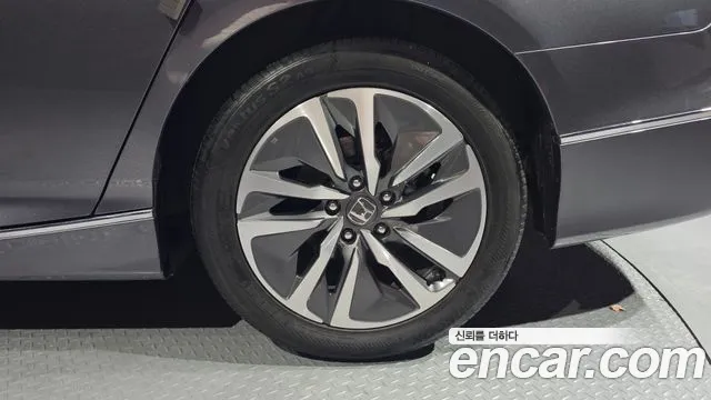 Honda Accord 2018 thumb 12
