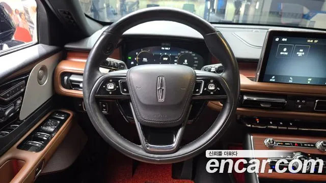 Lincoln Aviator 2022 thumb 6