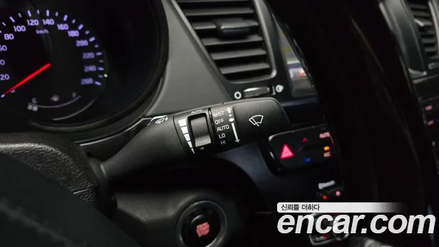 Kia K9 2013 thumb 6