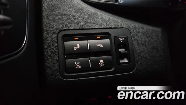 Kia K9 2013 thumb 3