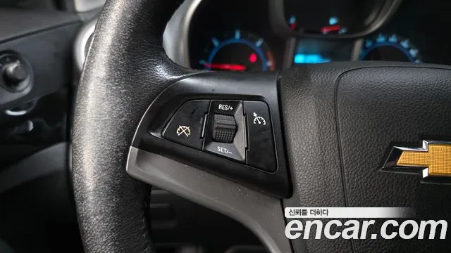 Chevrolet Orlando 2016 thumb 2