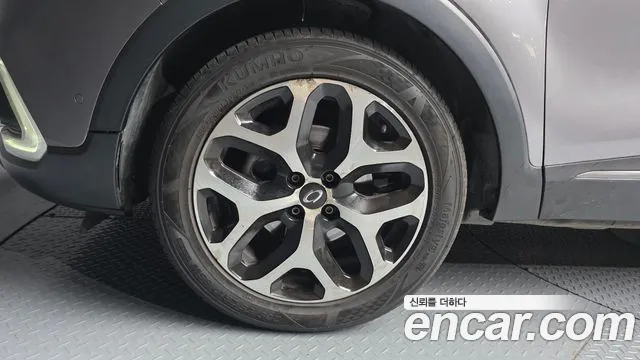 Renault QM3 2018 thumb 7