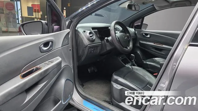Renault QM3 2018 thumb 2