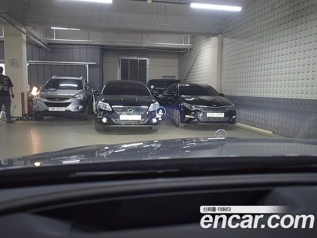 Mercedes-Benz E-Class 2021 thumb 12