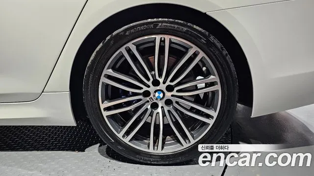 BMW 5 серии 2020 thumb 2