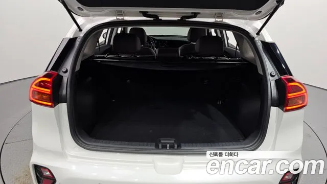 Kia Niro 2021 thumb 5