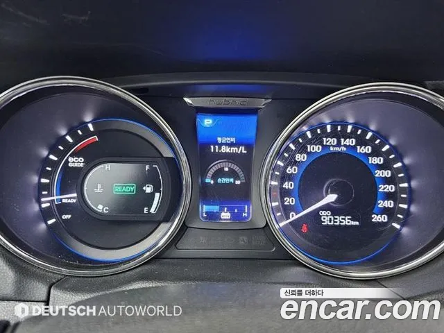 Hyundai (DN8) 2012 thumb 4