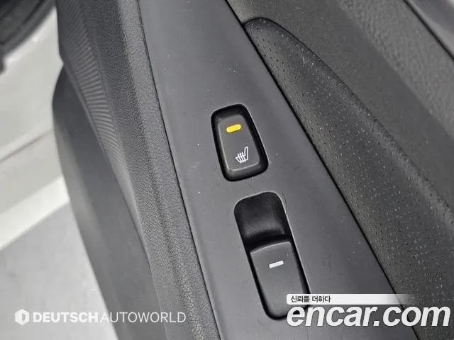 Hyundai (DN8) 2012 thumb 12