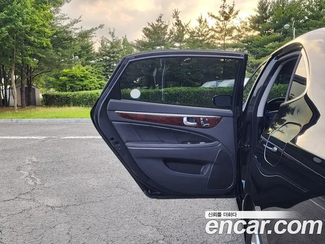 Hyundai Equus 2011 thumb 10