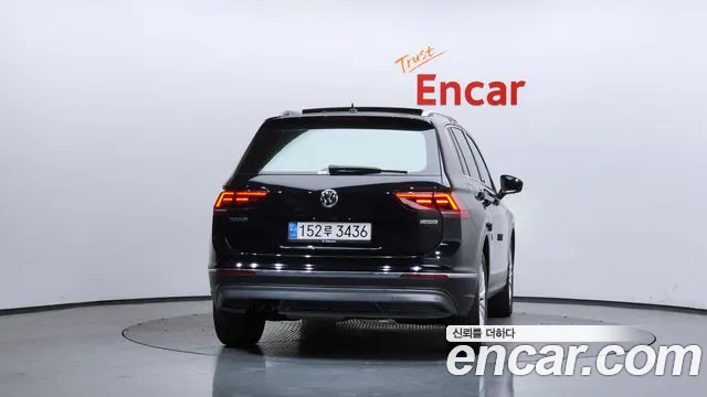Volkswagen Tiguan 2020 thumb 7