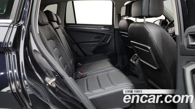 Volkswagen Tiguan 2020 thumb 9