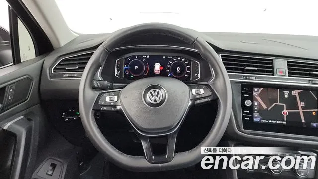 Volkswagen Tiguan 2020 thumb 4