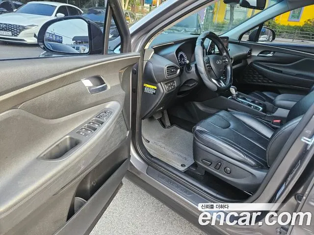 Hyundai Santa Fe 2018 thumb 12