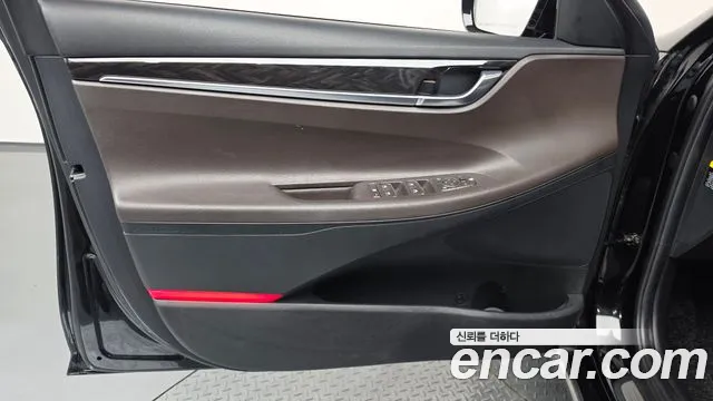 Hyundai Grandeur 2017 thumb 6
