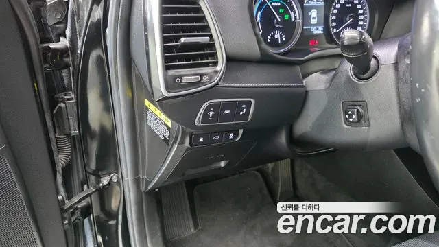 Hyundai Grandeur 2018 thumb 3