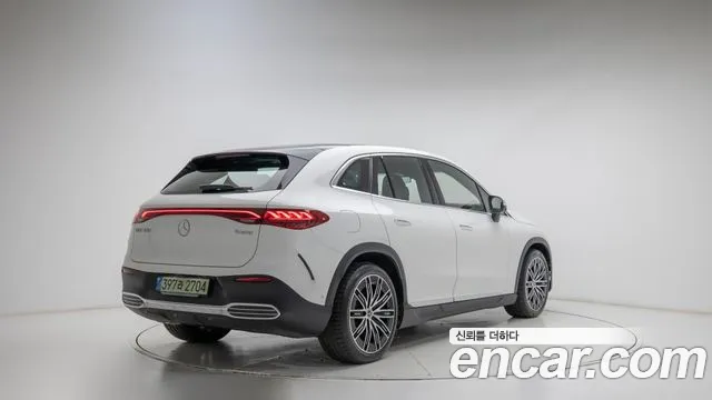 Mercedes-Benz EQE 2025 thumb 12