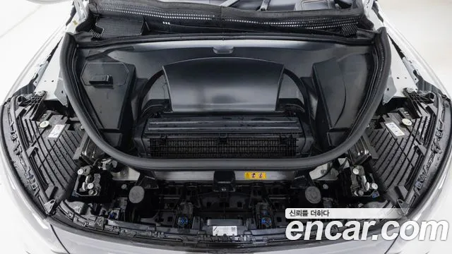Mercedes-Benz EQE 2025 thumb 2