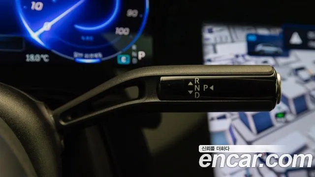 Mercedes-Benz EQE 2025 thumb 8