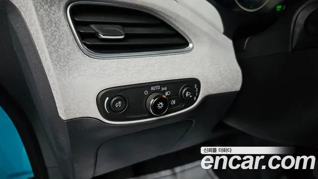 Chevrolet Bolt EV 2021 thumb 3