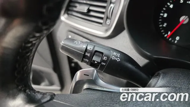 Kia Sorento 2016 thumb 12